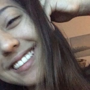 Meet your Posher, Mariana